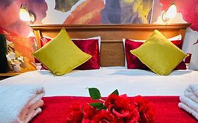 Liza Luxury Beachfront Holiday Apartment Oceanic 44